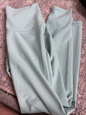 Old Navy Light Mint Active Leggings
